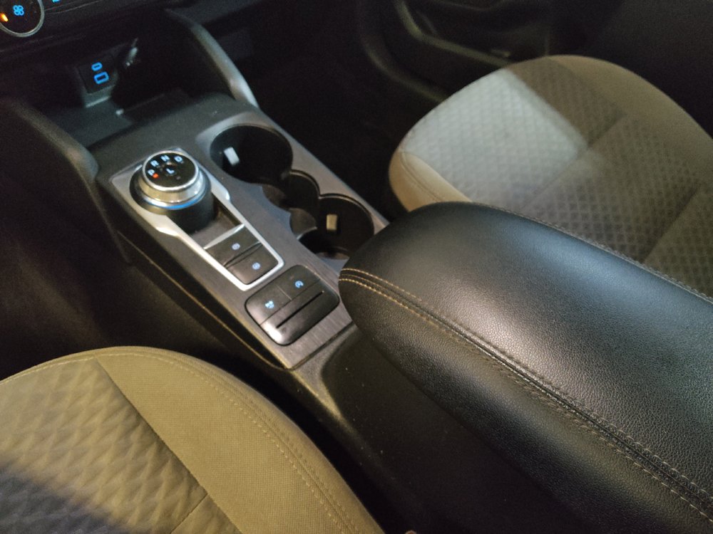 Used 2022 Ford Escape SE FWD image 26