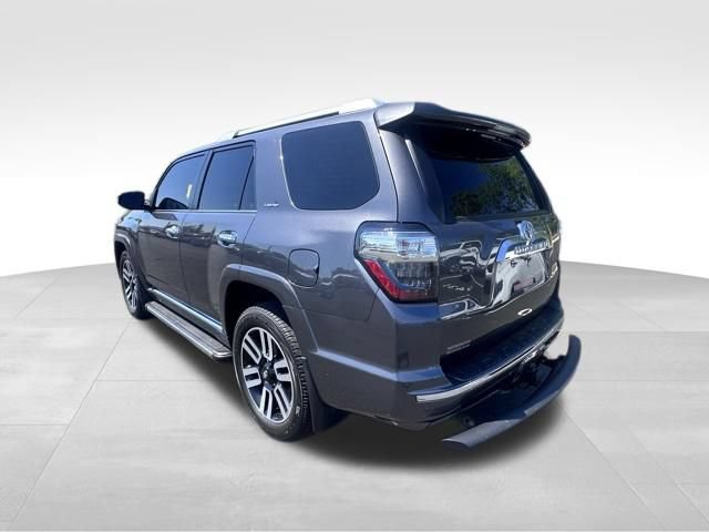 Used 2022 Toyota 4Runner Limited AWD/4WD image 5