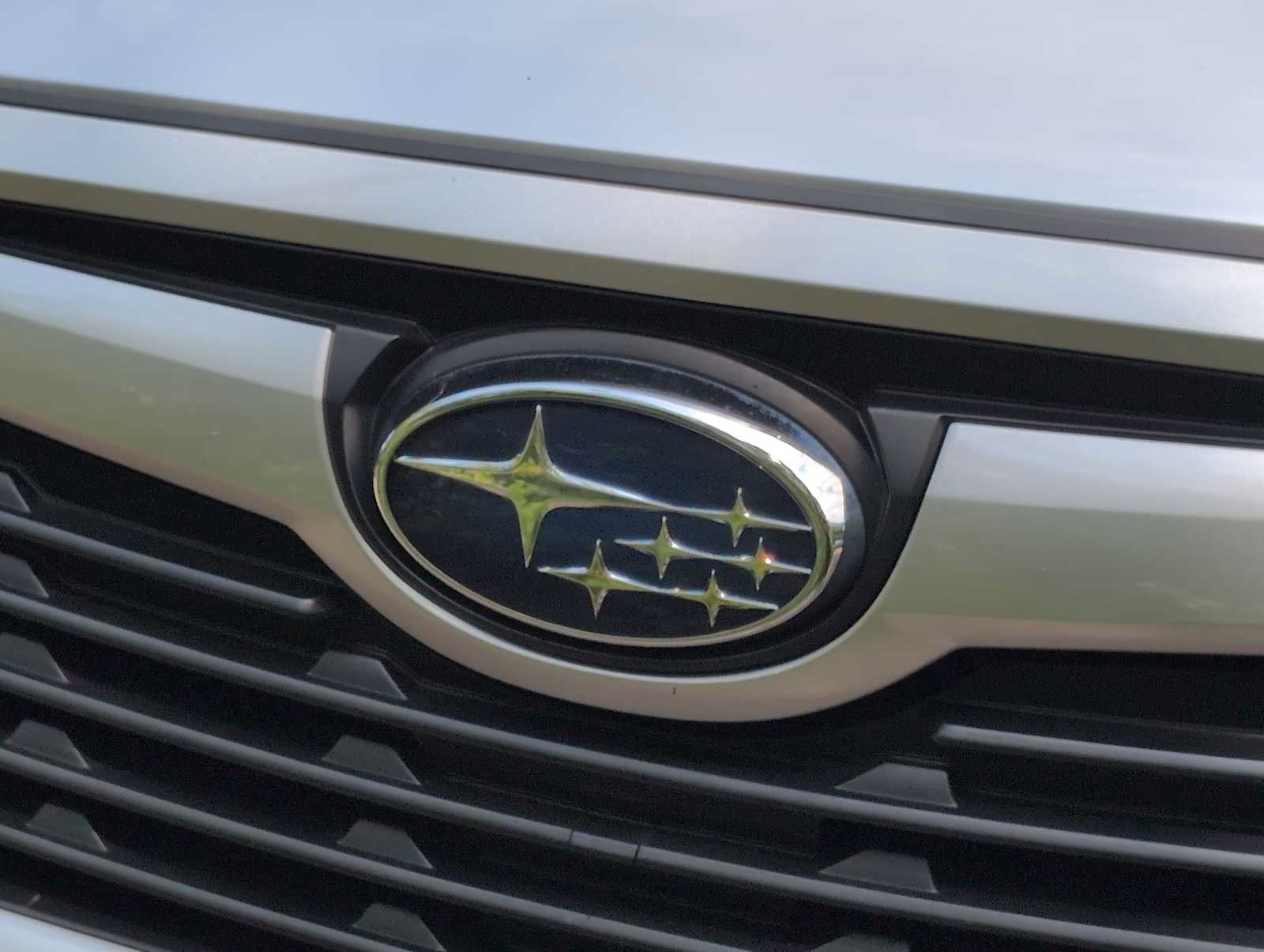 Used 2020 Subaru Forester Premium AWD/4WD image 12