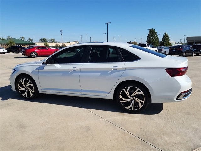 New 2026 Volkswagen Jetta SEL image 5