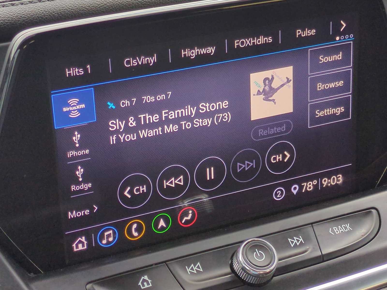 Used 2020 Chevrolet Blazer LT w/ Sound & Technology Package AWD/4WD image 13