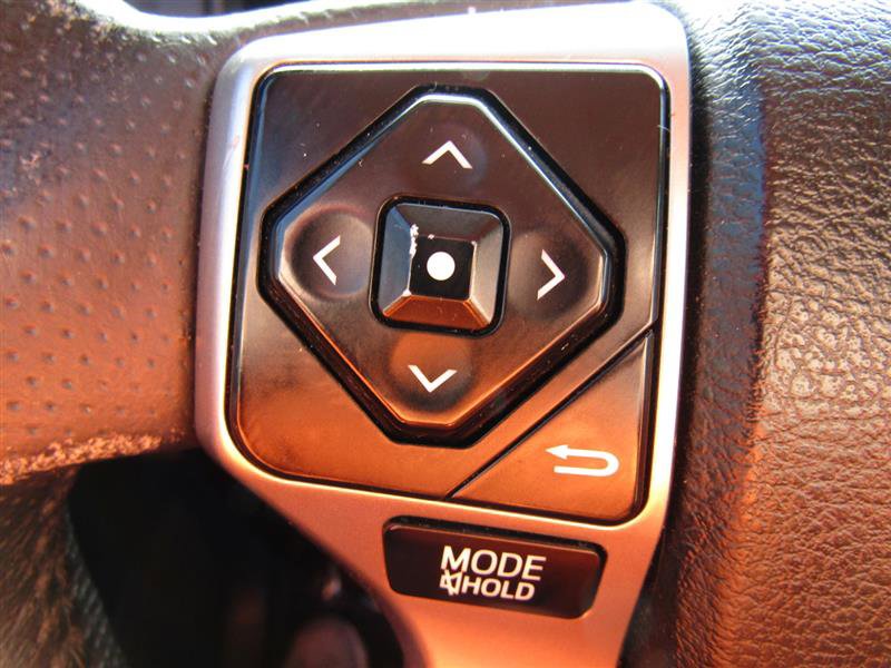 Used 2015 Toyota 4Runner SR5 image 14