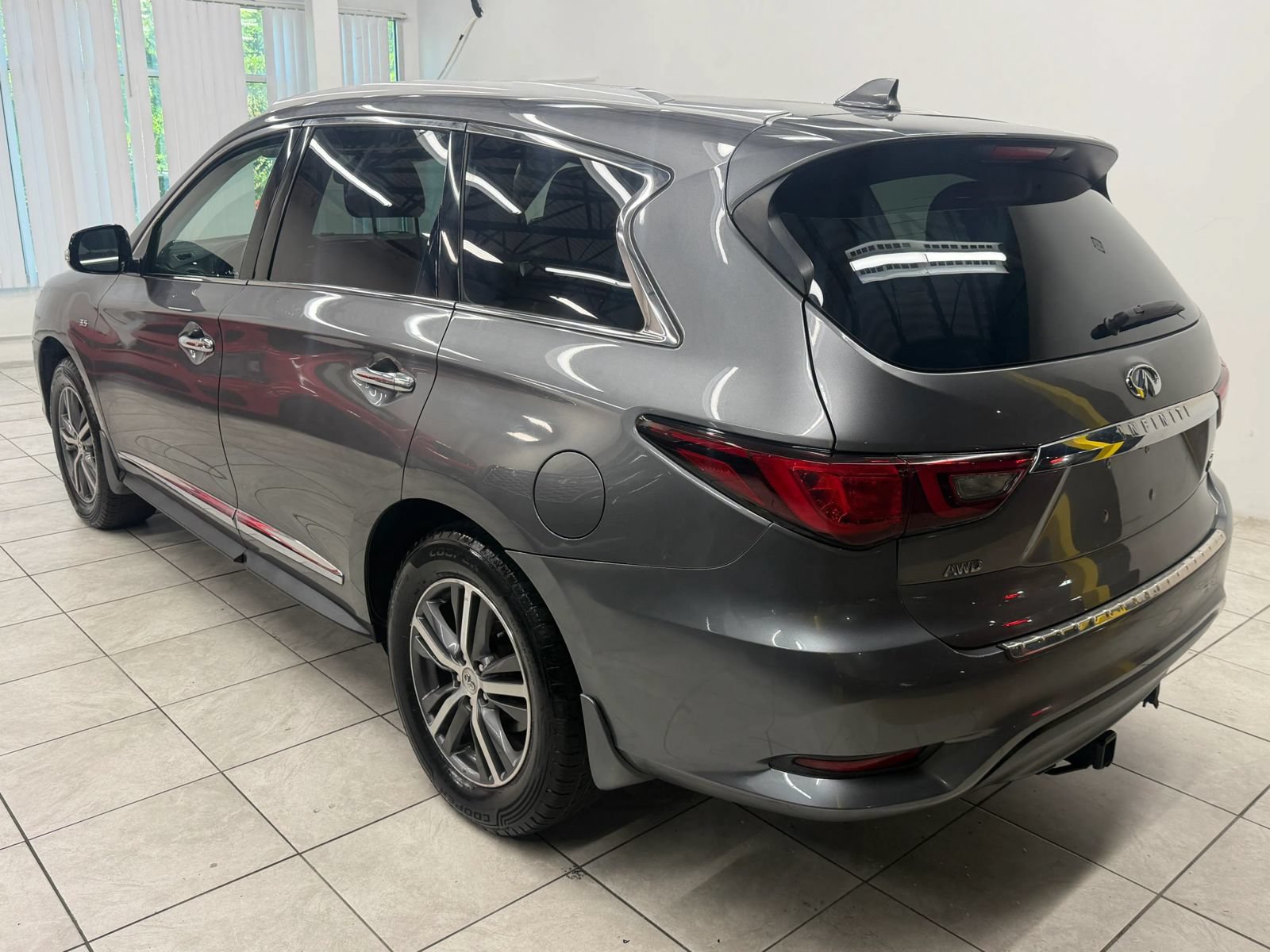 Used 2020 INFINITI QX60 Luxe AWD/4WD image 7