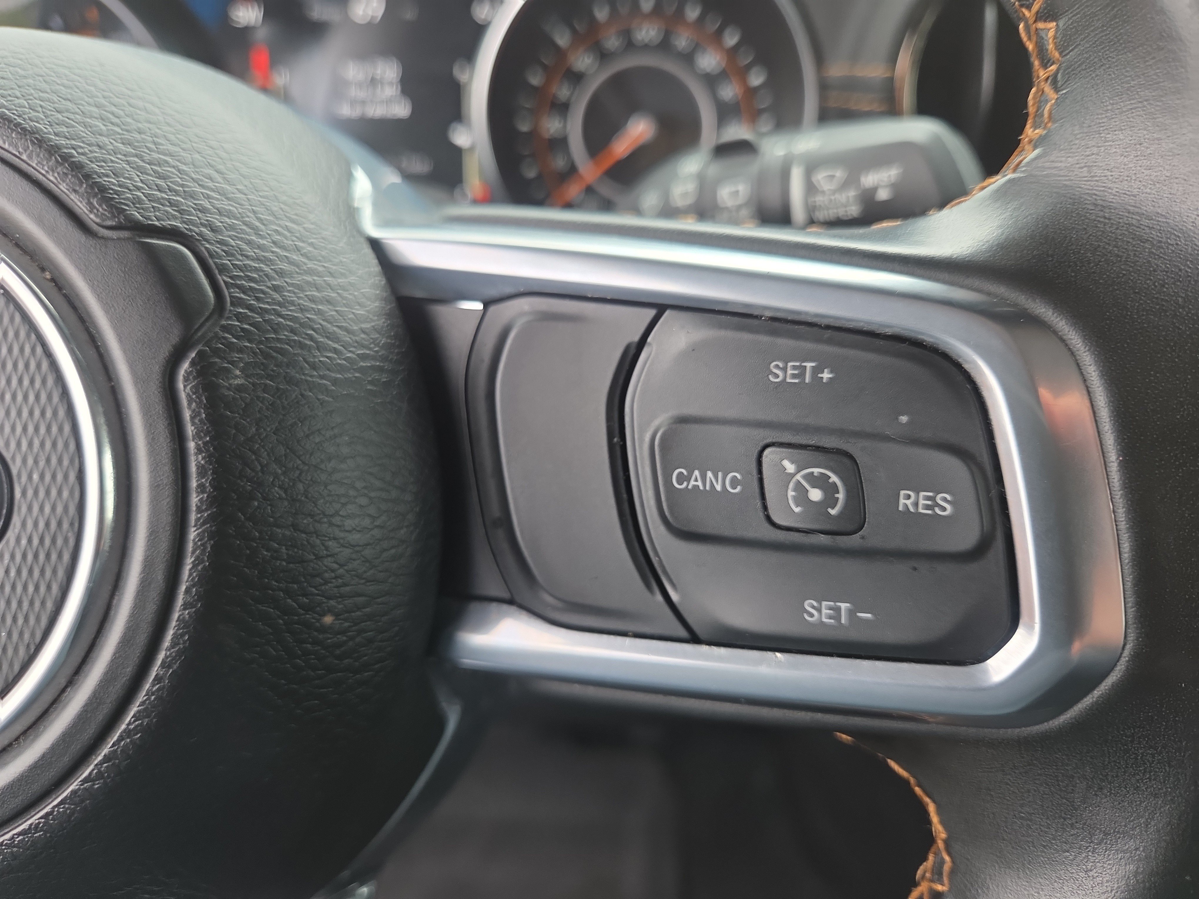 Used 2022 Jeep Wrangler Unlimited Sahara AWD/4WD image 26