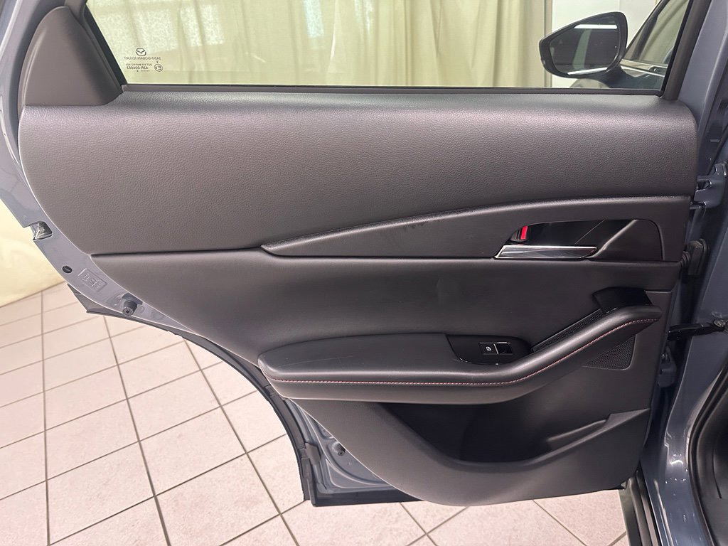 Used 2025 MAZDA CX-30 AWD 2.5 S w/ Preferred Package image 33