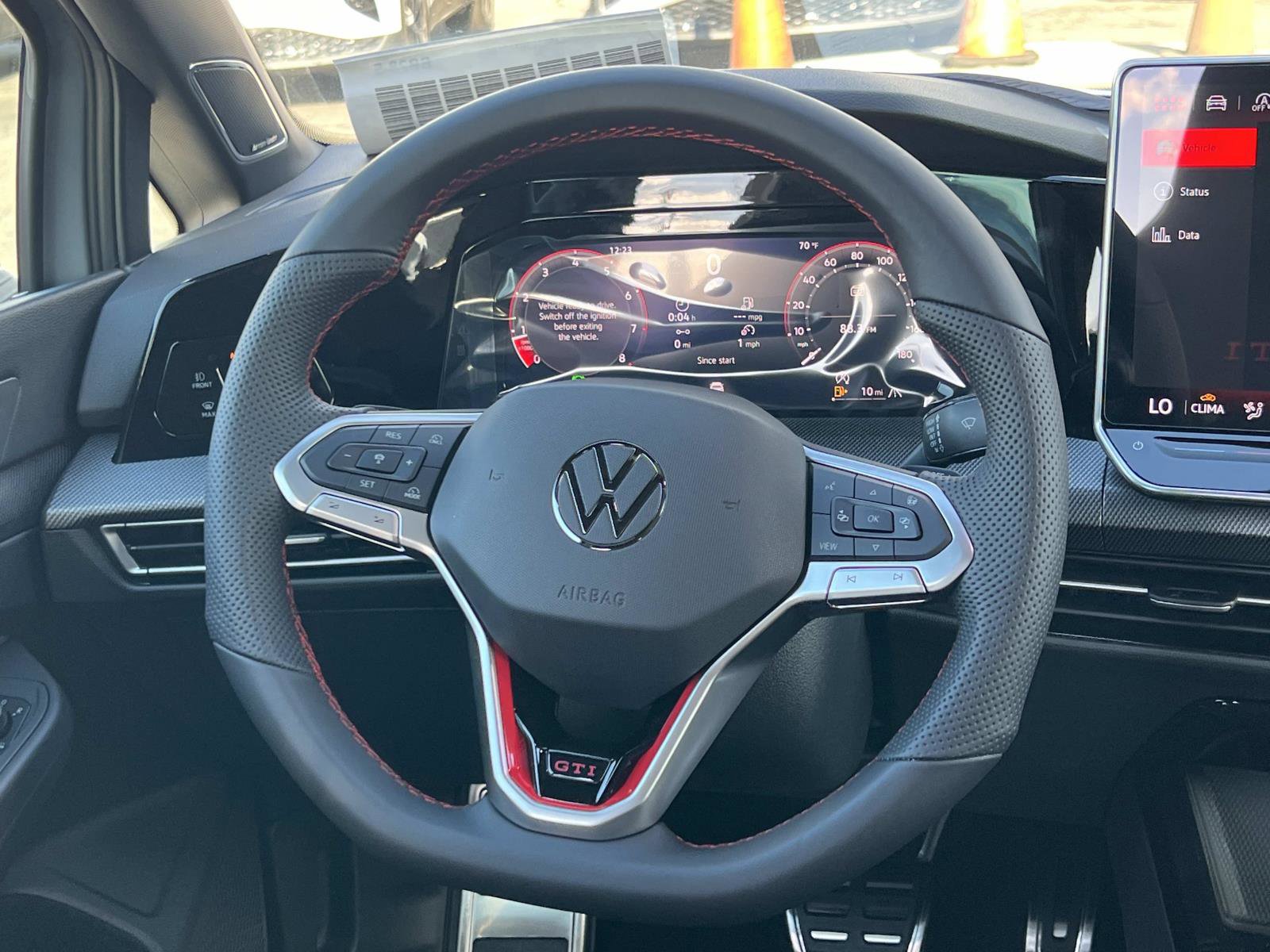 New 2026 Volkswagen GTI SE FWD image 8