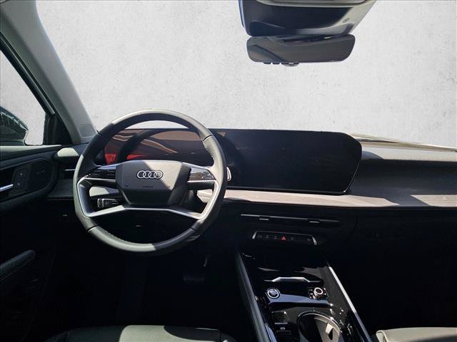 New 2026 Audi Q3 quattro 2.0T AWD/4WD image 17
