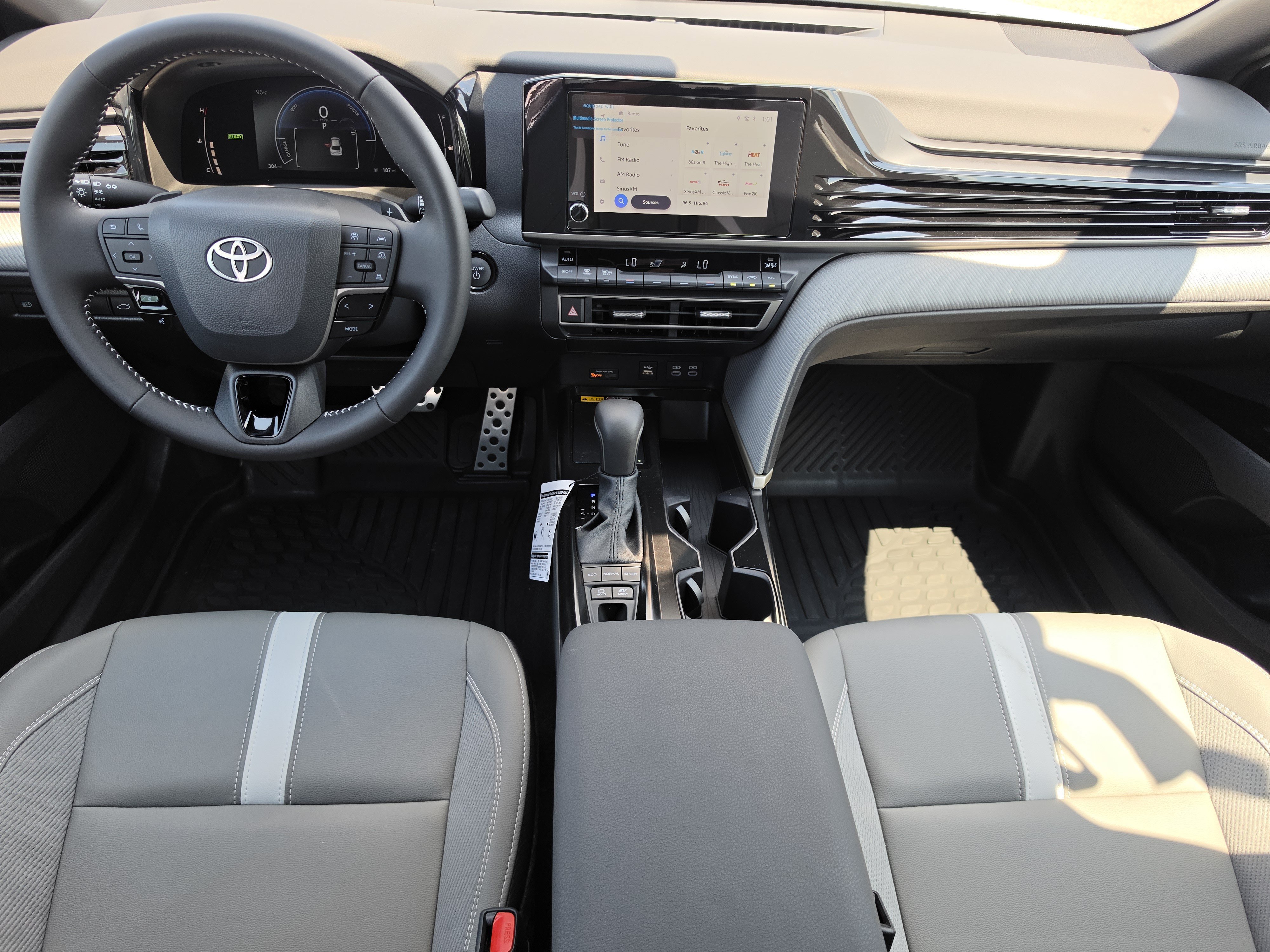 Certified 2026 Toyota Camry SE w/ Convenience Package FWD image 8