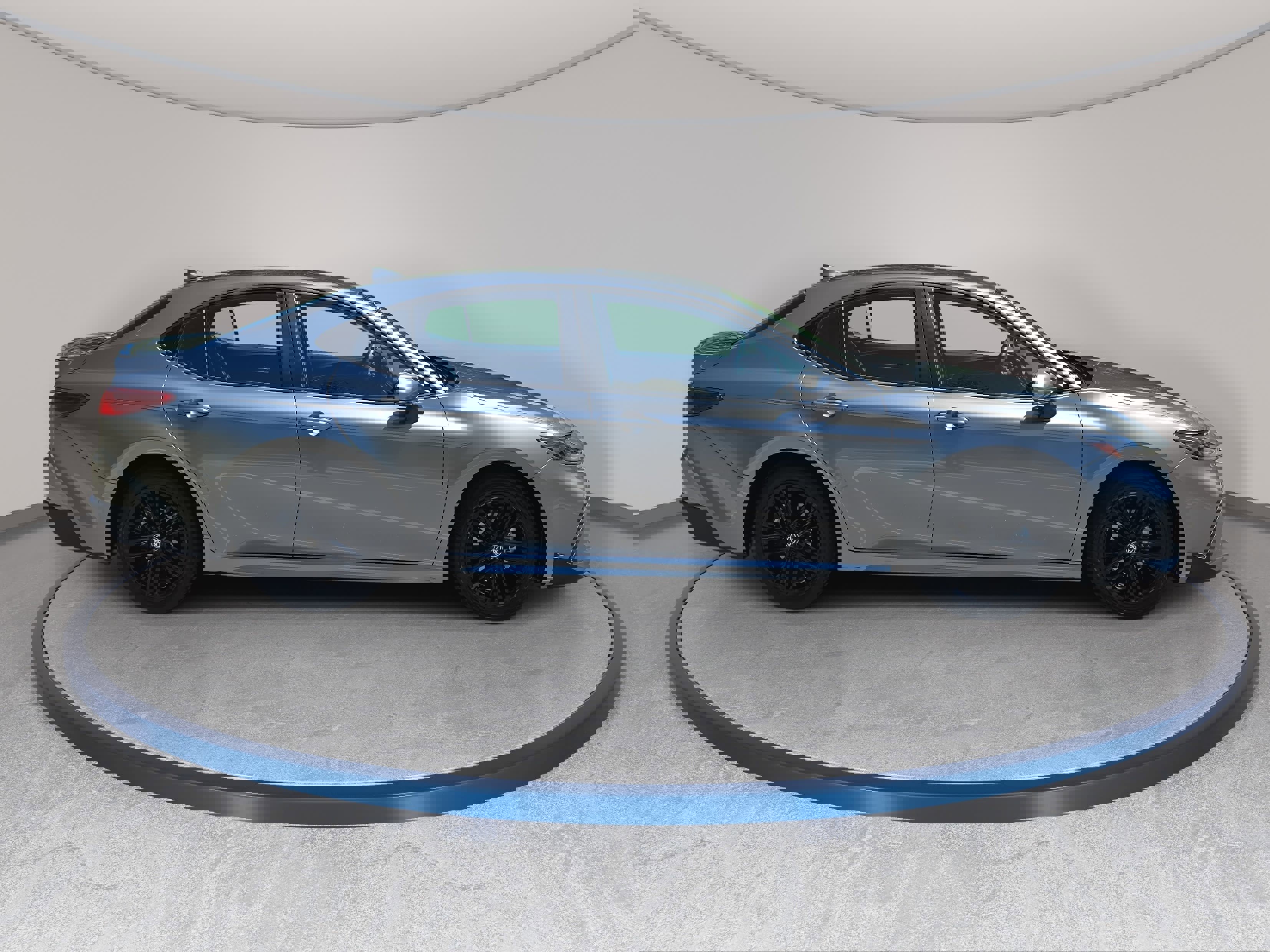 Used 2025 Toyota Camry SE FWD image 4