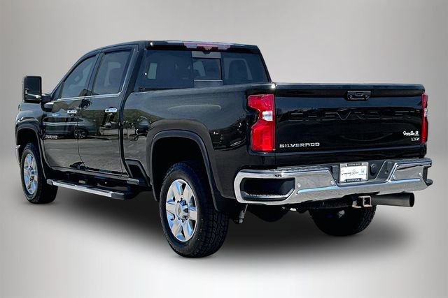 Used 2022 Chevrolet Silverado 2500 LTZ w/ LTZ Plus Package image 4