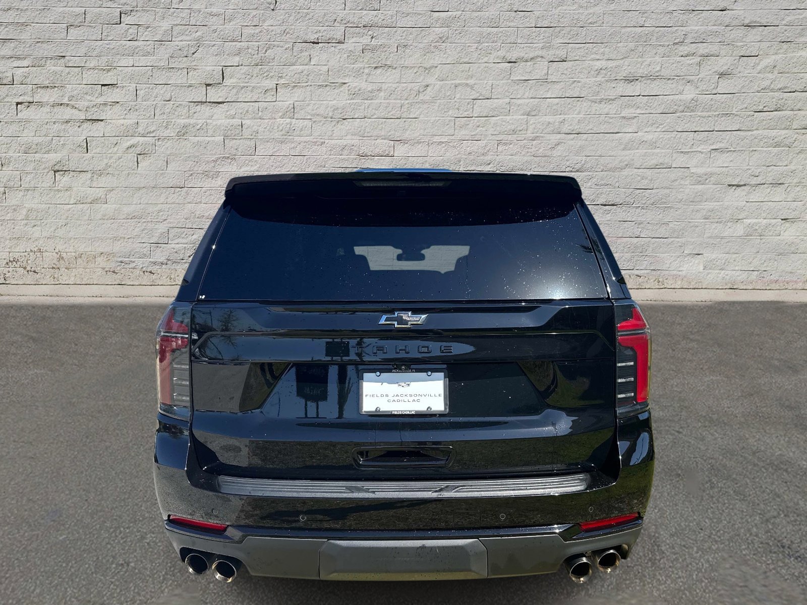 Used 2025 Chevrolet Tahoe Z71 AWD/4WD image 4