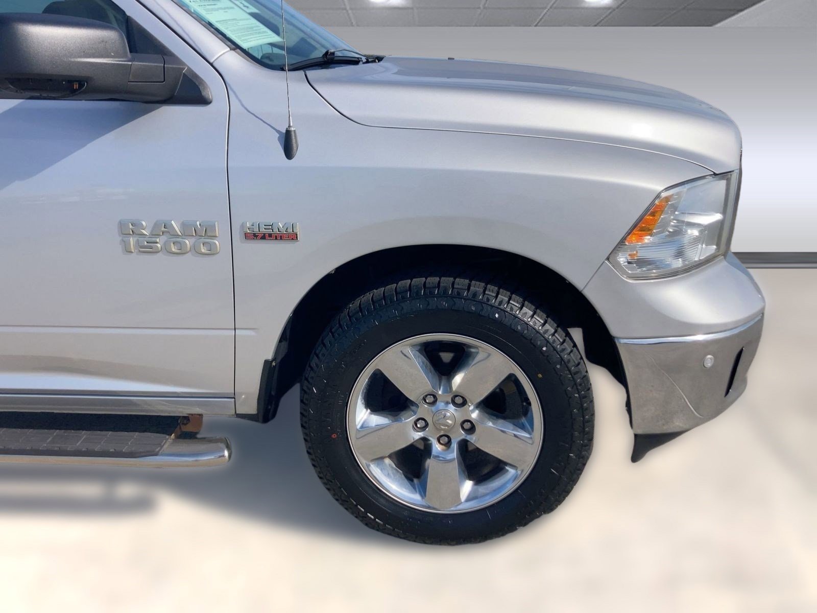 Used 2017 RAM 1500 Lone Star image 10