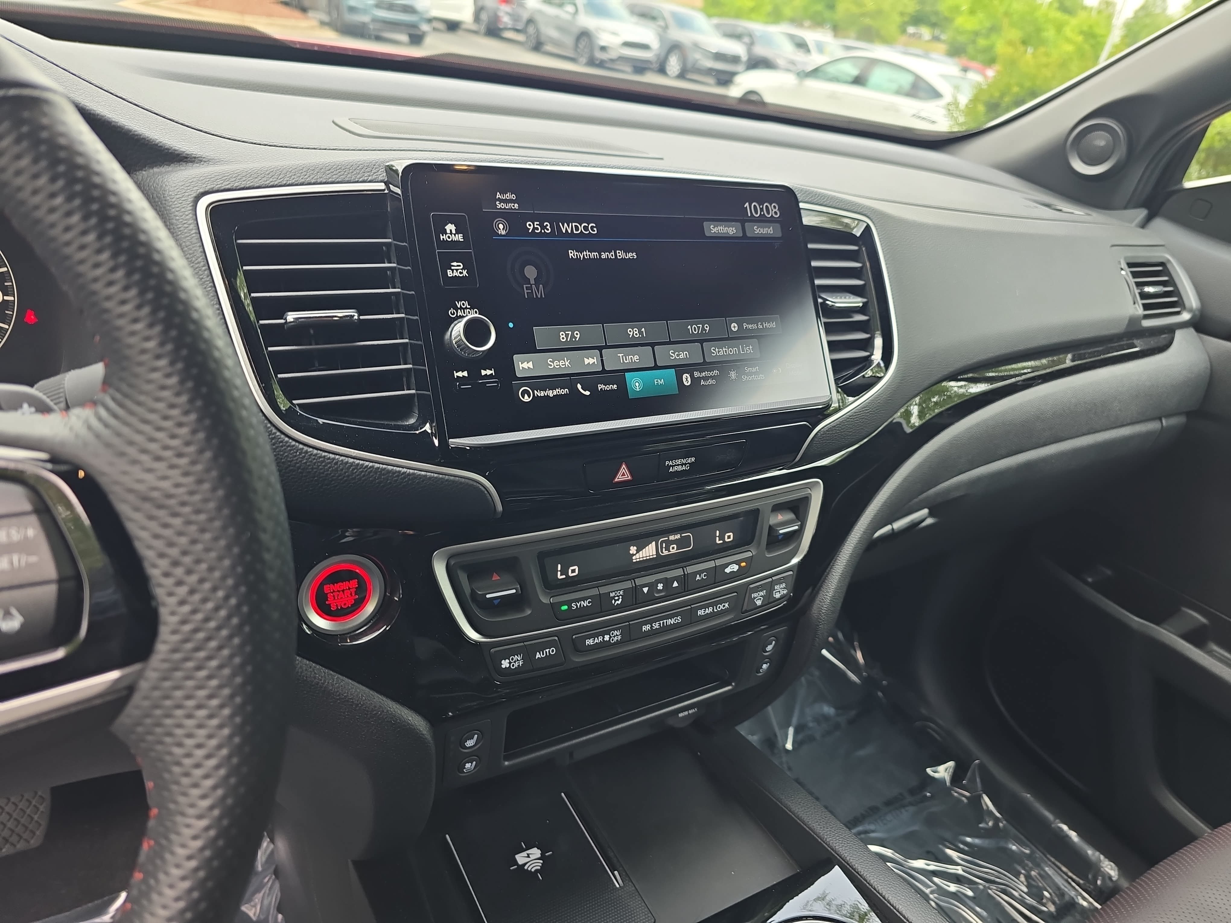Used 2025 Honda Ridgeline Black Edition image 19