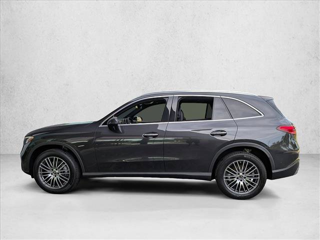 Used 2025 Mercedes-Benz GLC 300 image 9