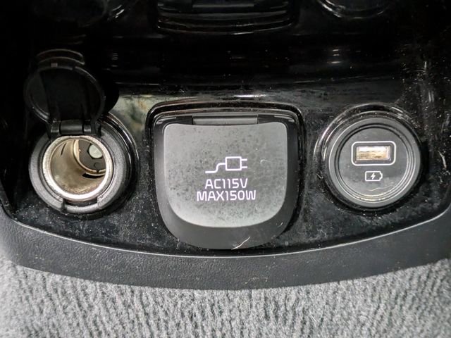 Used 2023 Kia Sorento SX Prestige image 16