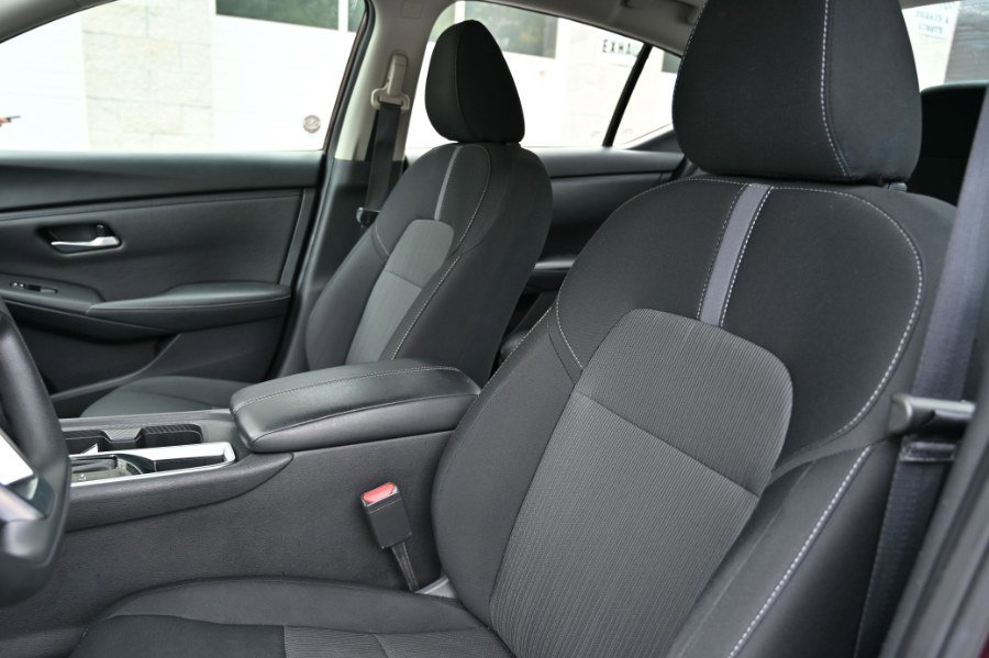 Used 2024 Nissan Sentra SV image 13