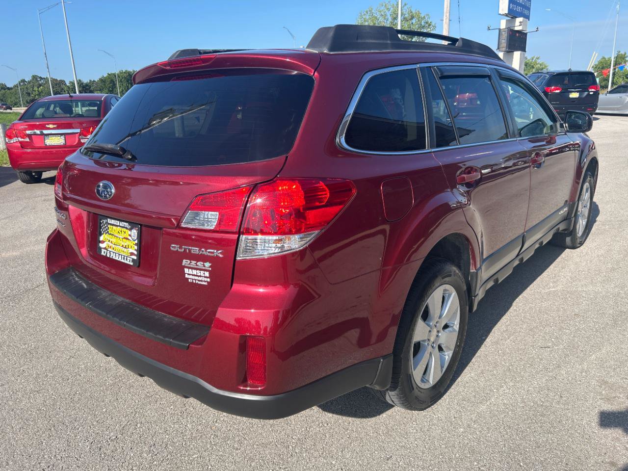 Used 2011 Subaru Outback 2.5i Premium AWD/4WD image 5