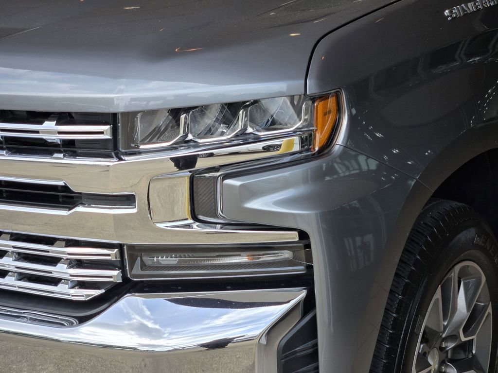 Used 2019 Chevrolet Silverado 1500 LT w/ Texas Edition RWD image 8