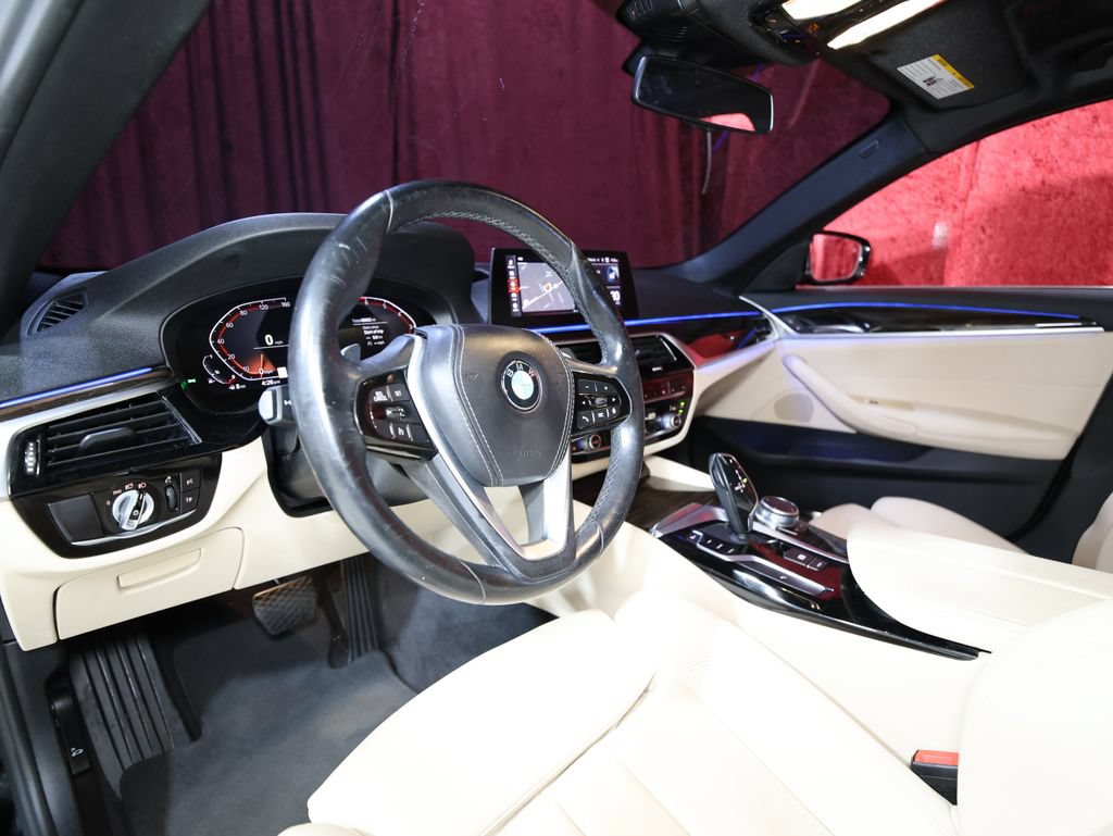Used 2020 BMW 530i RWD image 12