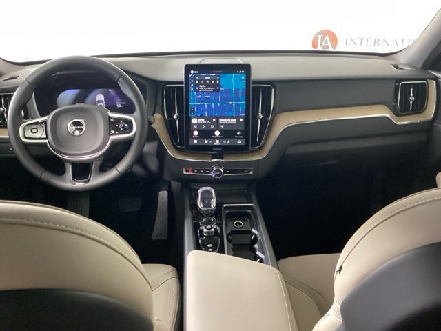 New 2026 Volvo XC60 T8 Plus w/ Protection Package Premier AWD/4WD image 11