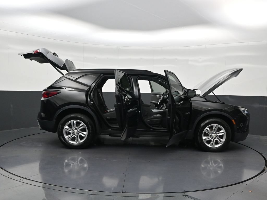 Used 2020 Chevrolet Blazer LT FWD image 34