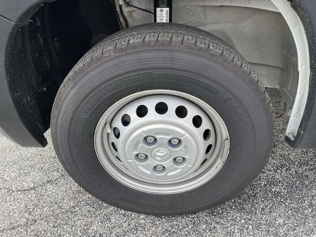 Used 2025 RAM ProMaster 2500 w/ Safety Group FWD image 3