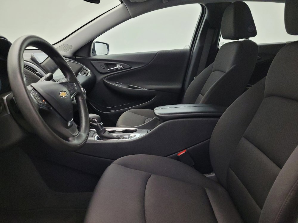 Used 2023 Chevrolet Malibu LT image 17