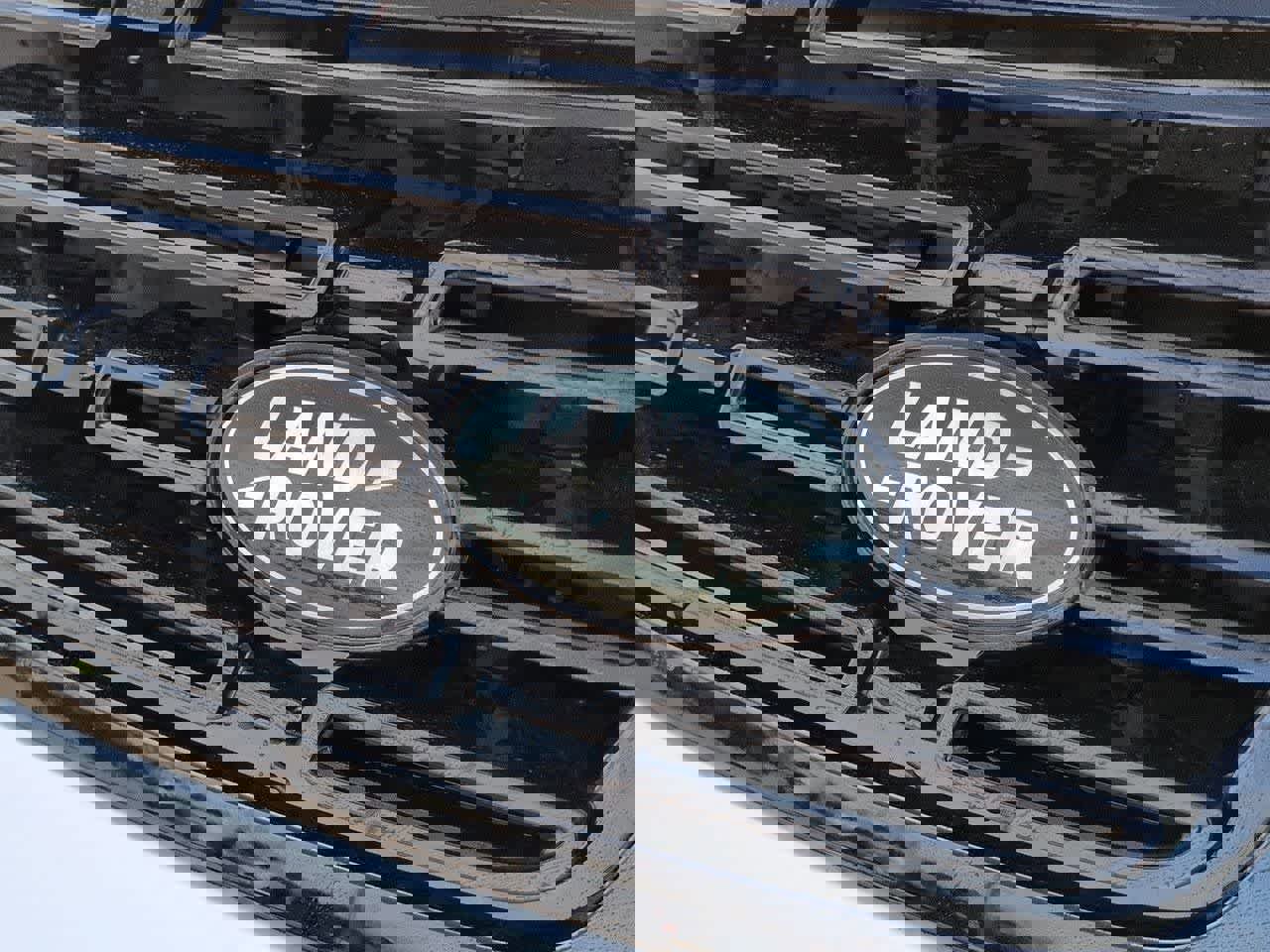 New 2026 Land Rover Range Rover Sport SE AWD/4WD image 11