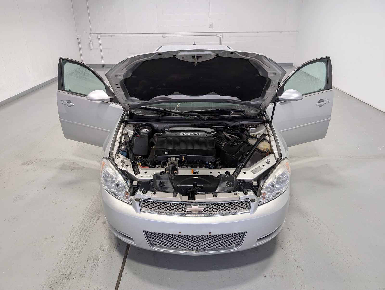 Used 2014 Chevrolet Impala LT image 13