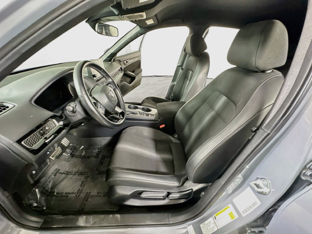 Used 2025 Honda Civic Sport image 17