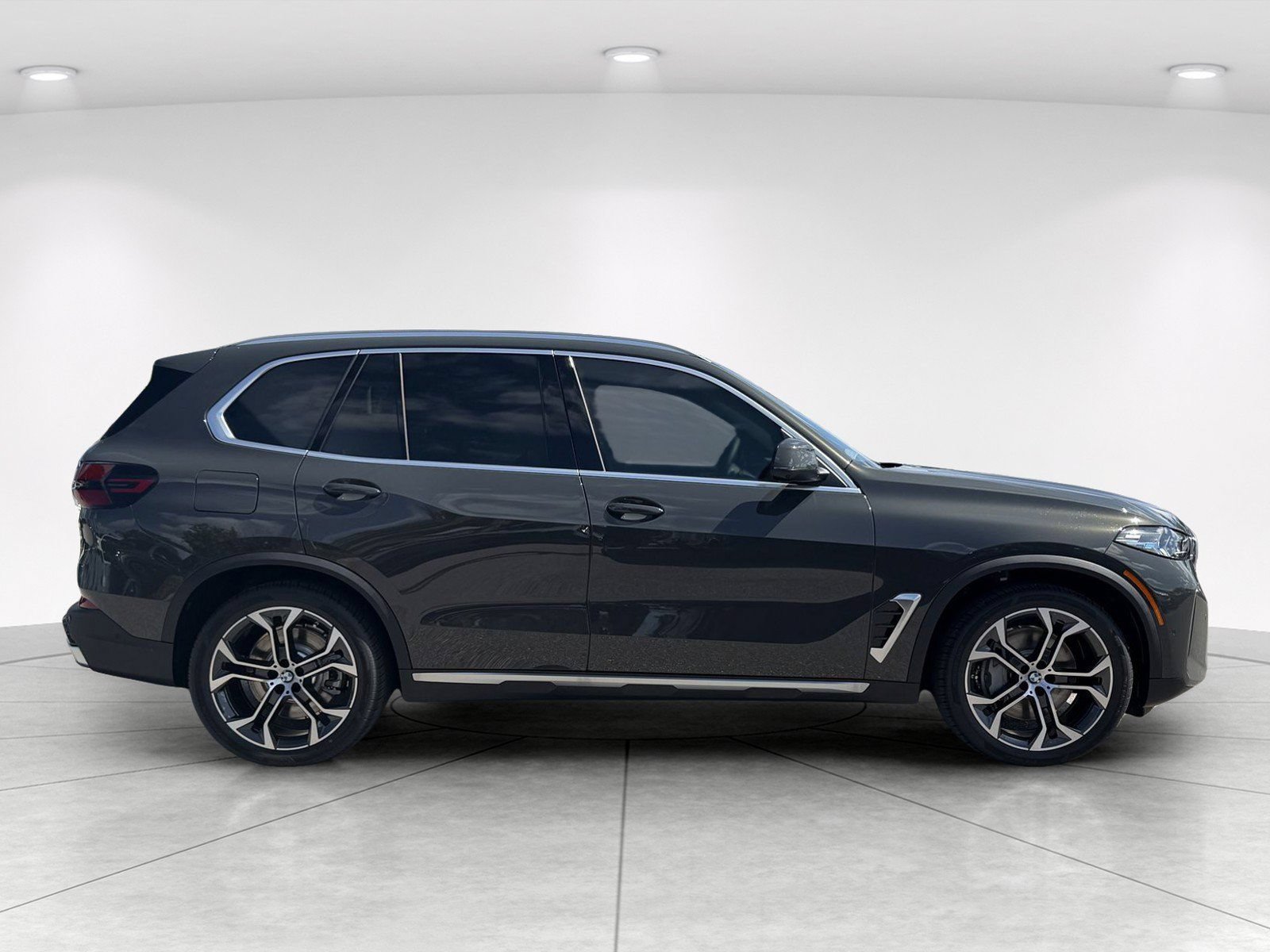 New 2026 BMW X5 xDrive50e w/ Executive Package AWD/4WD video 2