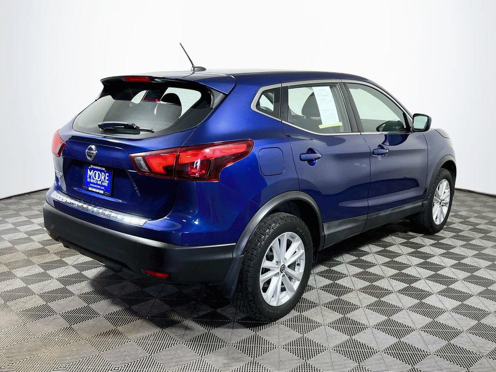 Used 2019 Nissan Rogue Sport S w/ Appearance Package FWD image 7