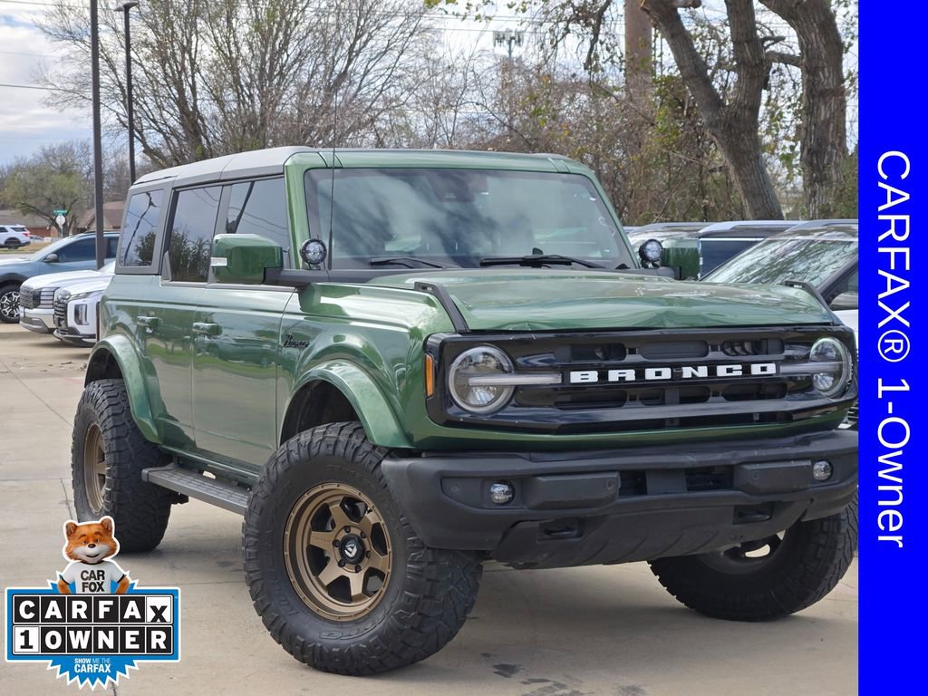 Used 2022 Ford Bronco Outer Banks image 2