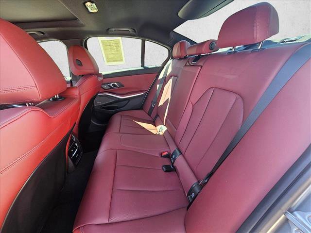 Used 2025 BMW M340i w/ Premium Package image 11