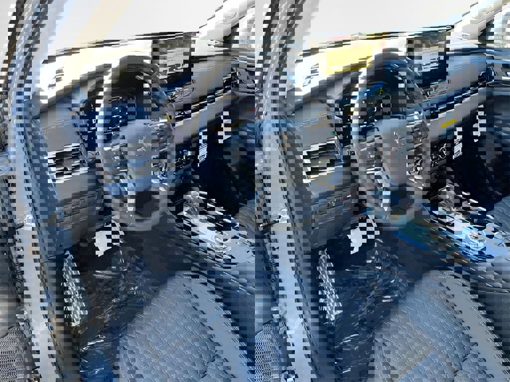 New 2026 Mitsubishi Outlander SEL image 9