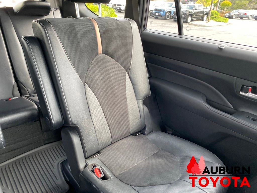 New 2026 Toyota Grand Highlander AWD Hybrid image 21