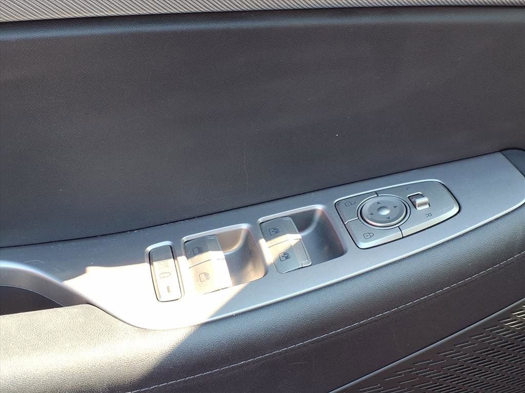 Used 2025 Hyundai Palisade SEL image 18