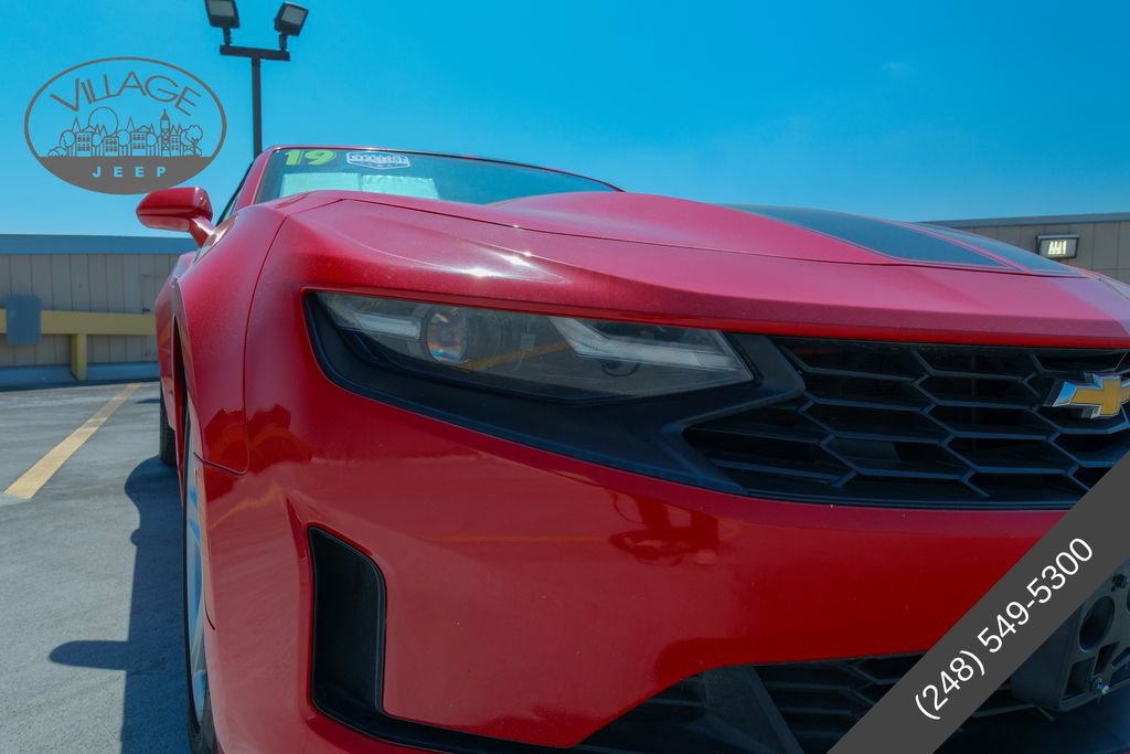 Used 2019 Chevrolet Camaro LT RWD image 10