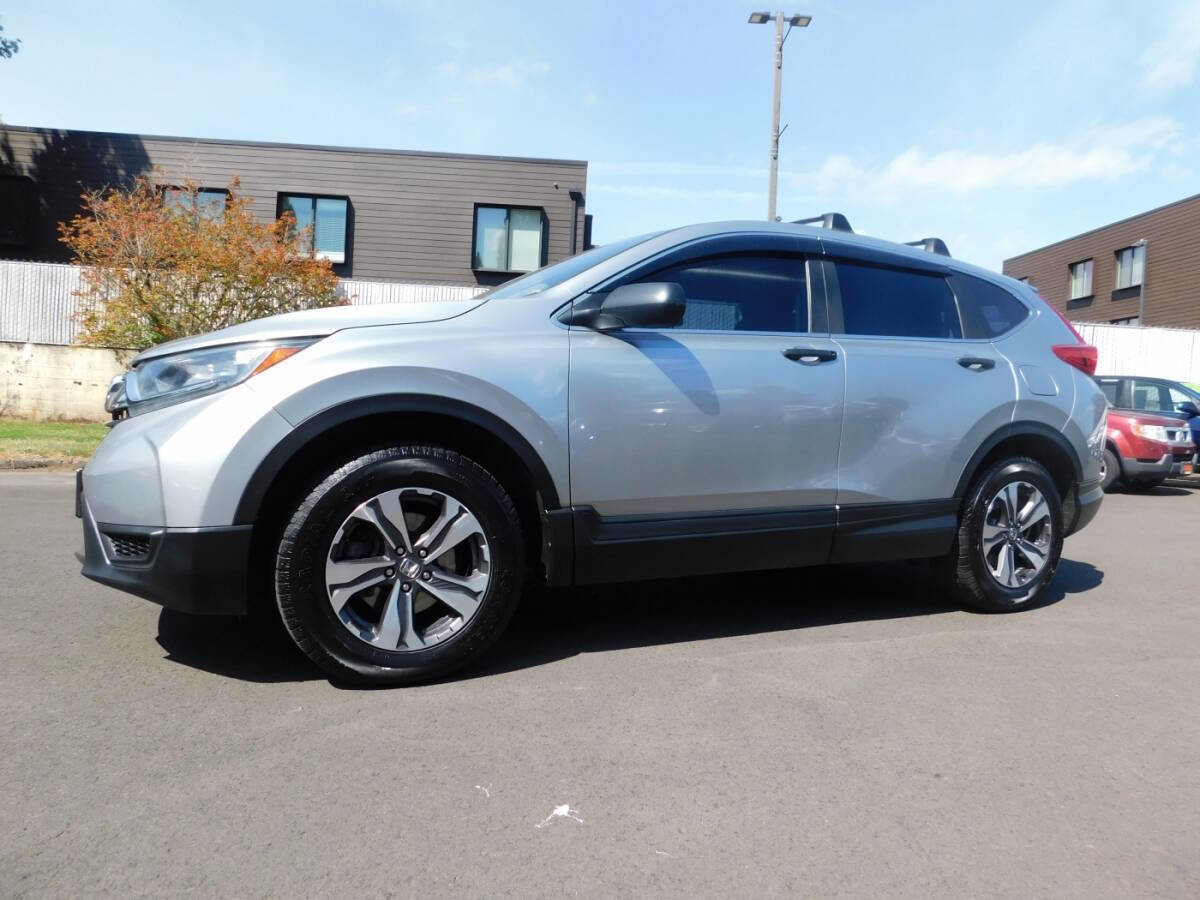 Used 2017 Honda CR-V LX image 4
