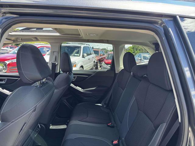 Used 2023 Subaru Forester Premium AWD/4WD image 10