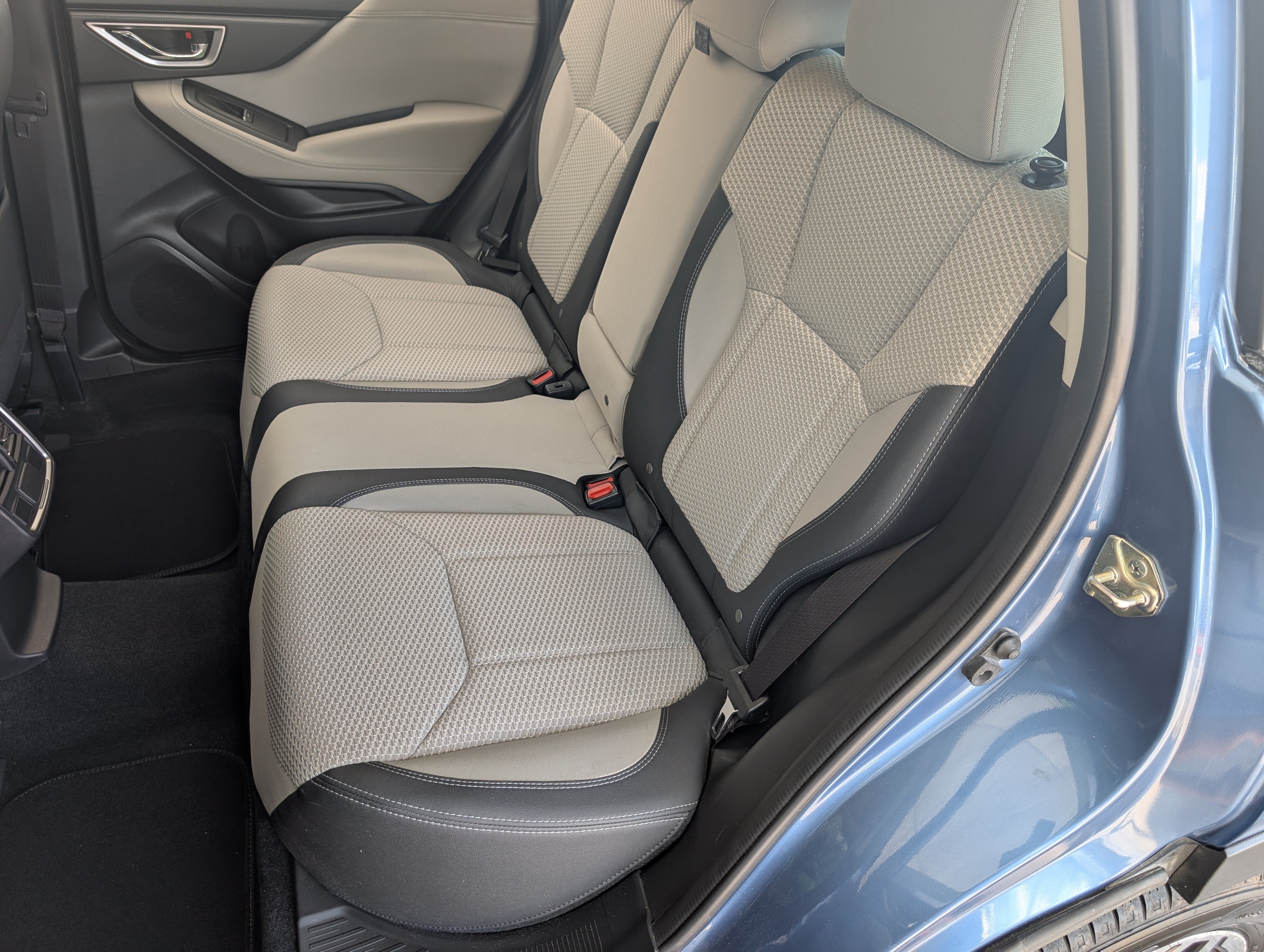 Used 2020 Subaru Forester Premium AWD/4WD image 18