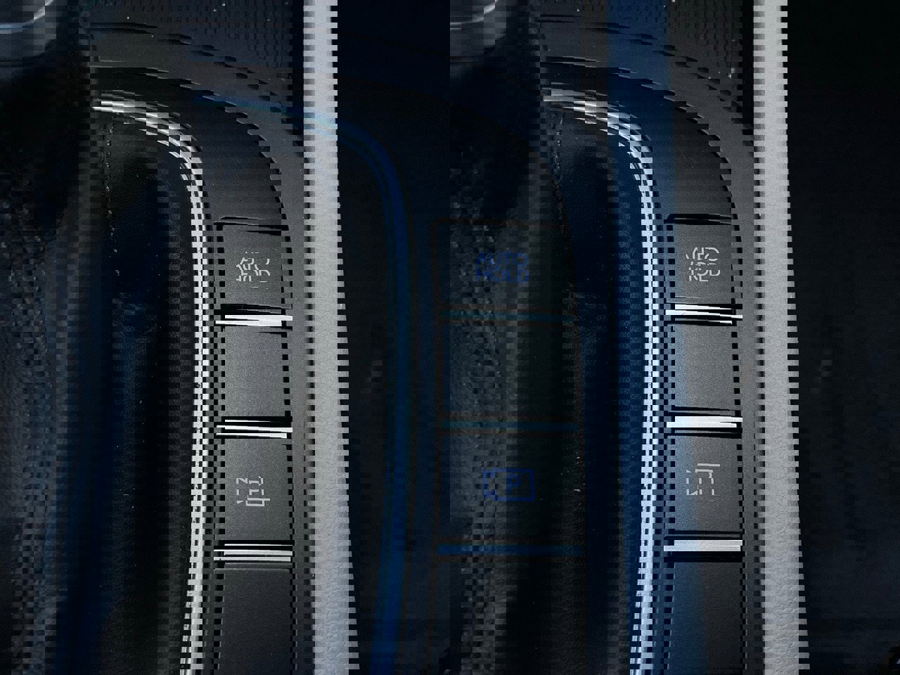 Used 2025 Hyundai Kona SEL image 25