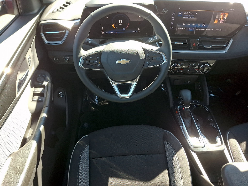 Used 2026 Chevrolet TrailBlazer LT w/ Convenience Package AWD/4WD image 12