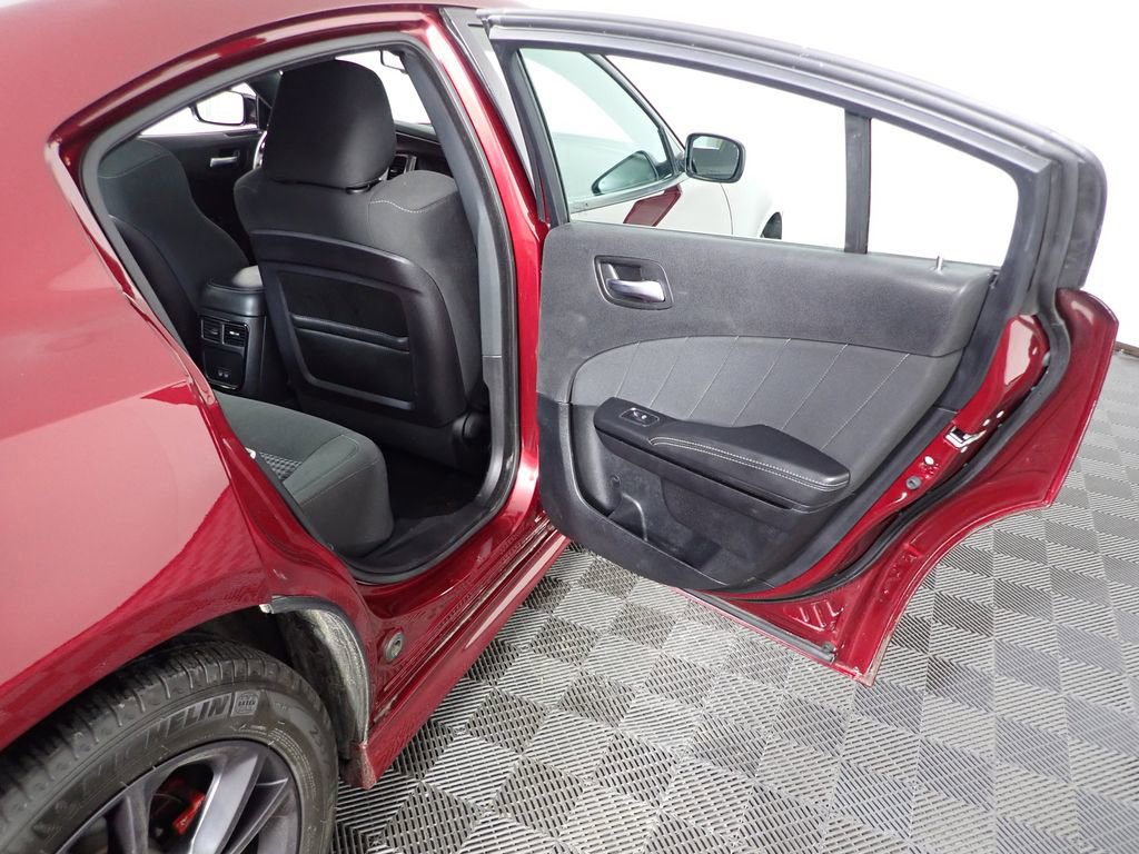 Used 2020 Dodge Charger GT w/ Blacktop Package image 29