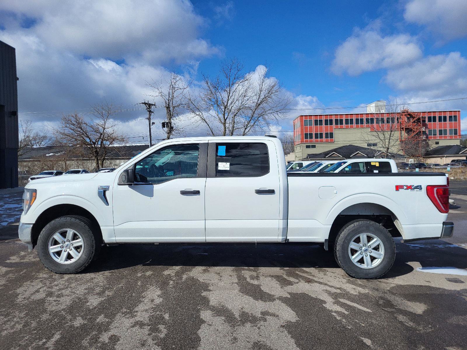 Used 2023 Ford F150 XLT w/ FX4 Off-Road Package image 4
