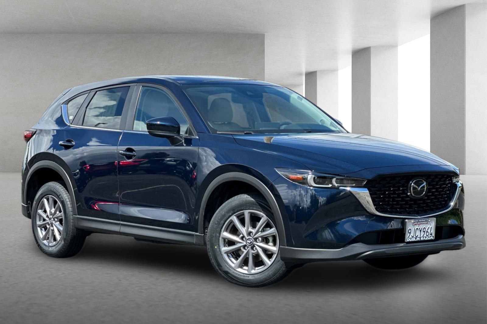 Used 2023 MAZDA CX-5 AWD 2.5 S w/ Select Package image 2
