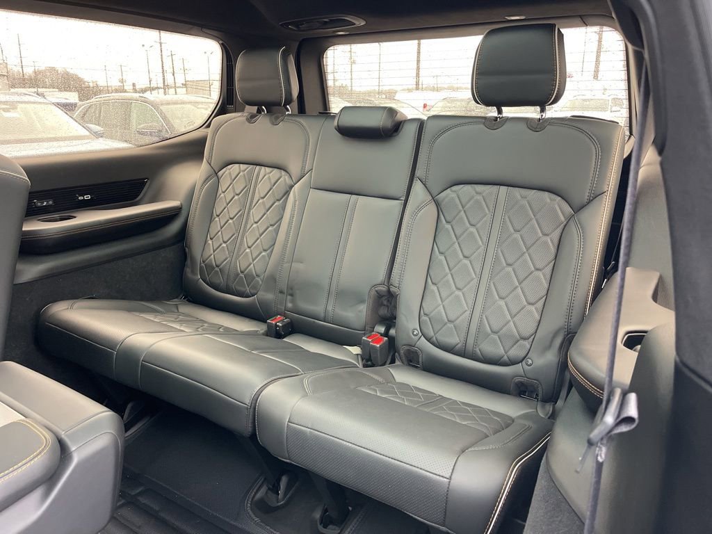 Used 2023 Jeep Grand Wagoneer Series III image 26