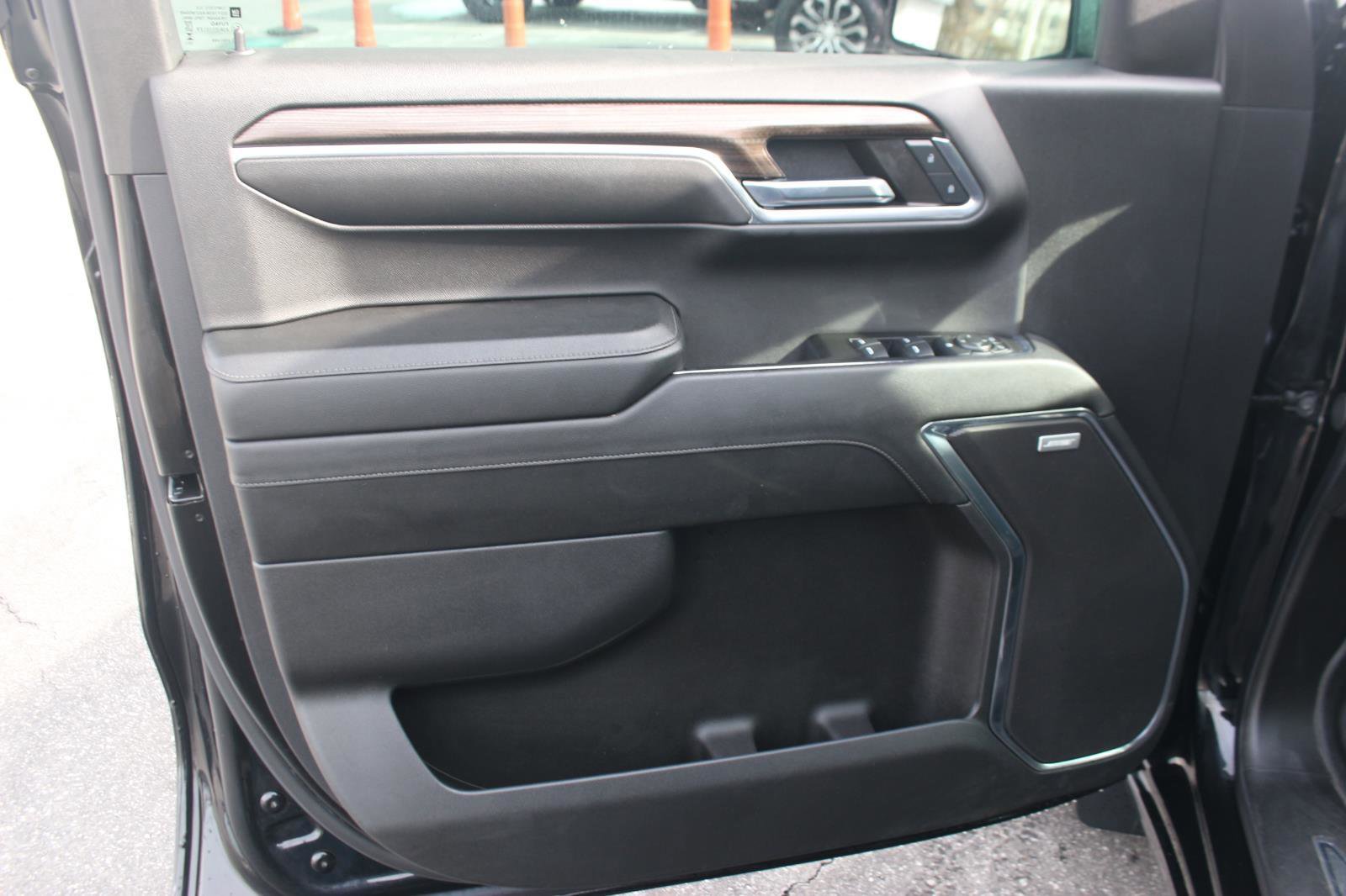 Used 2024 Chevrolet Silverado 1500 RST w/ Convenience Package II image 11