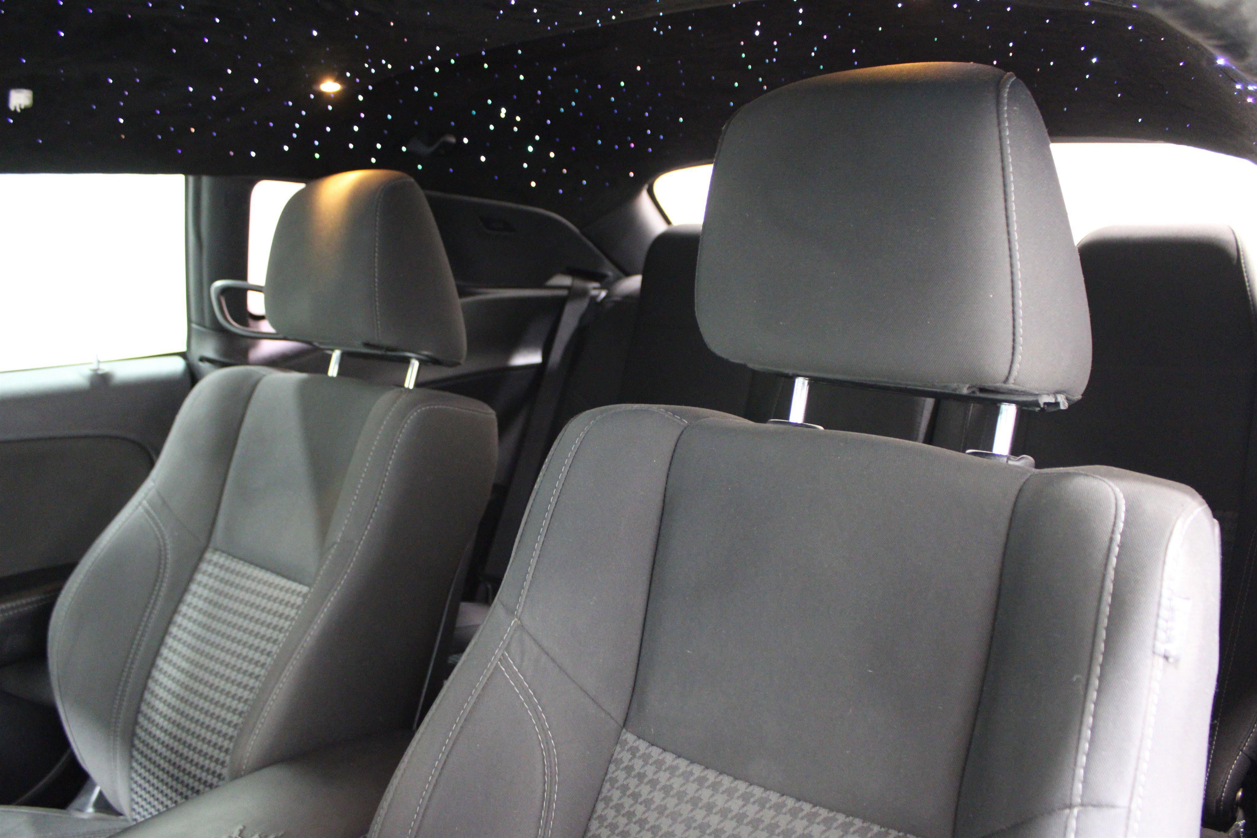 Used 2017 Dodge Challenger SXT w/ Sound Group image 5