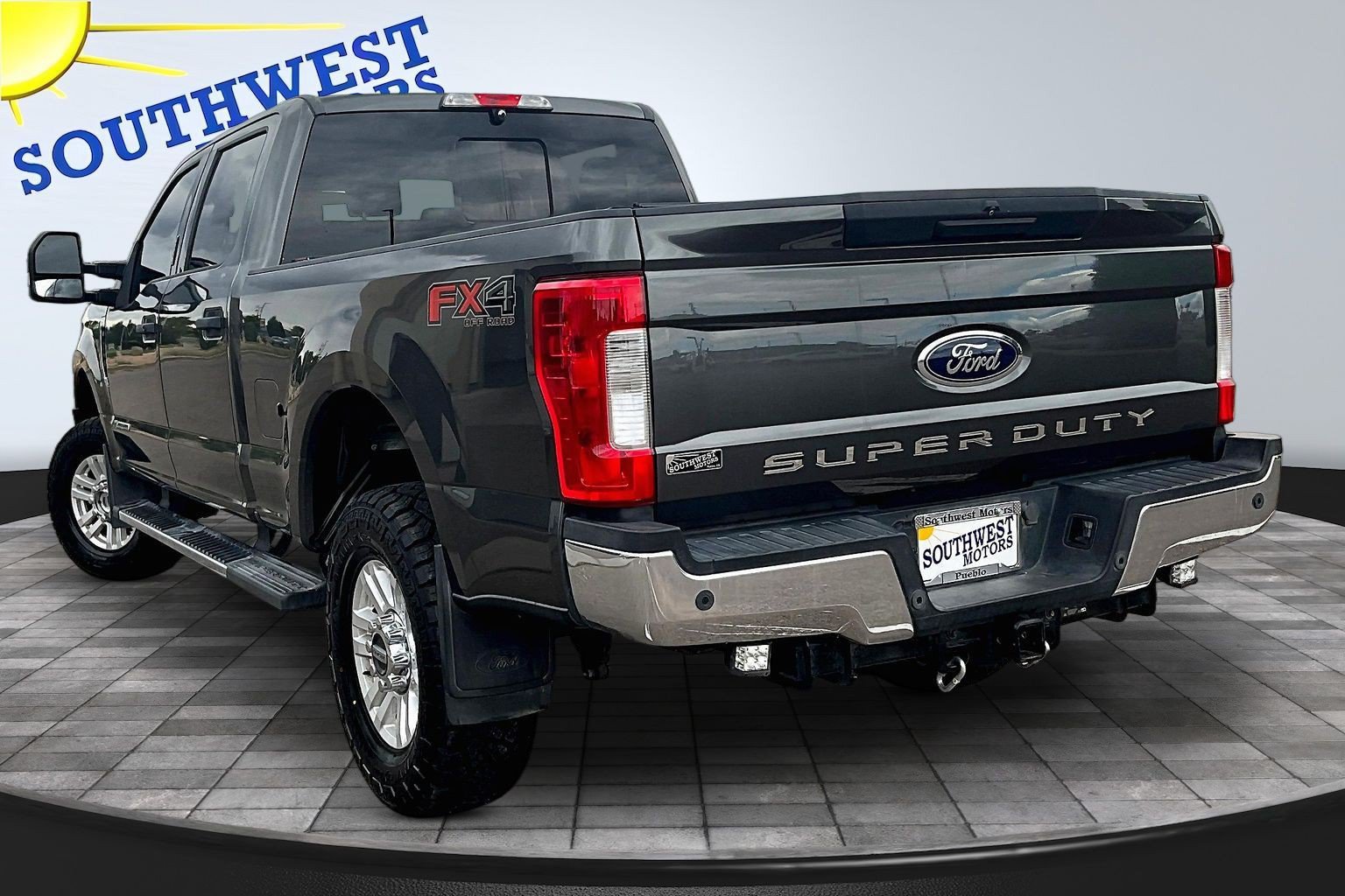 Used 2019 Ford F250 XLT w/ XLT Value Package AWD/4WD image 5